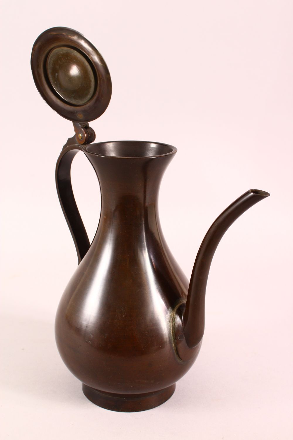 A JAPANESE MEIJI BRONZE TEMPLE EWER, used by monks with a hinged lid, and script to the base, 26cm - Image 2 of 5