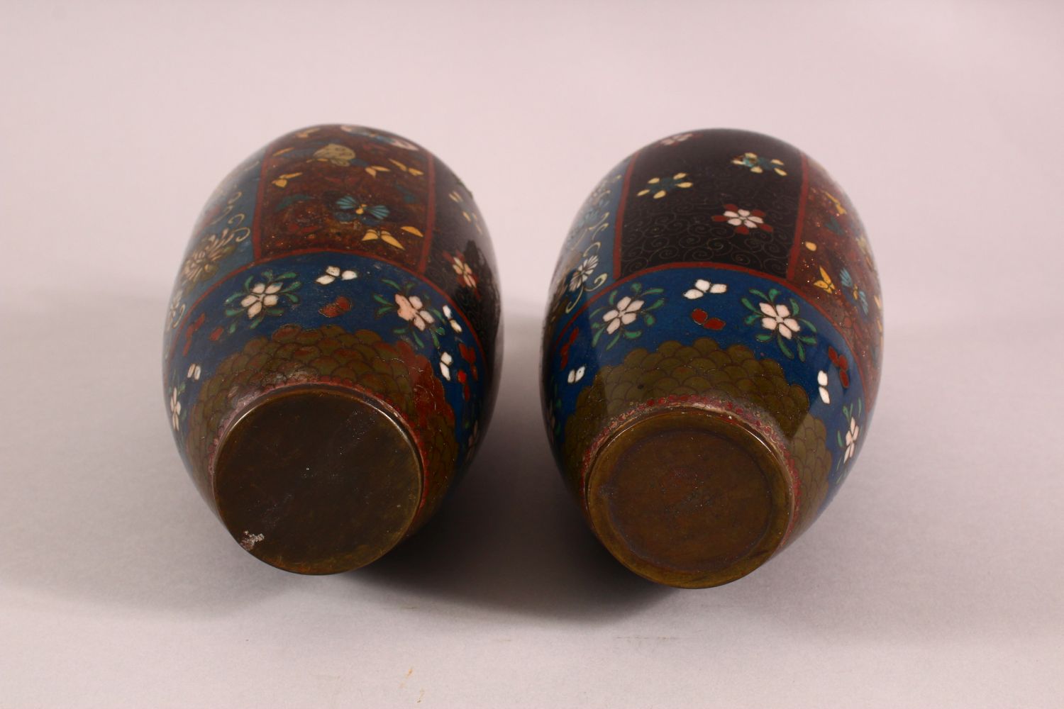 A PAIR OF JAPANESE CLOISONNE VASES, decorated with phoenix, flowers and butterflies, 22cm high. - Image 6 of 6