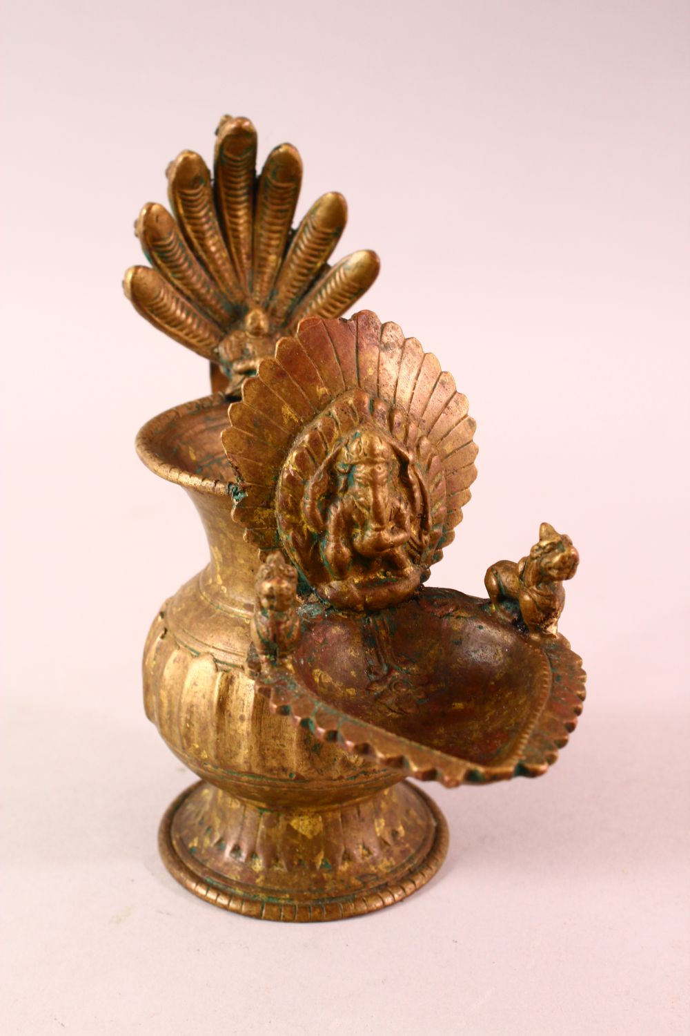 AN INDIAN BRONZE OIL POURER VESSEL, 18cm - Image 2 of 6