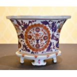 A CHINESE OVAL JAPAN PATTERN JARDINIERE AND STAND.