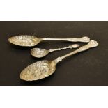 A PAIR OF PLATE BEAN SPOONS and A DUTCH SPOON.