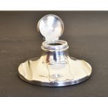 A WALKER & HALL SILVER CAPSTAN INKWELL.Sheffield 1910.