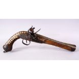 A 19TH CENTURY PERSIAN QAJAR FLINTLOCK PISTOL, with a very fine signed gold inlaid steel barrel,