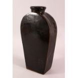 A CHINESE BLACK PORCELAIN VASE, 34.5cm.