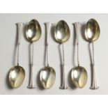 A SET OF 6 SILVER TEASPOONS. Birmingham,1900