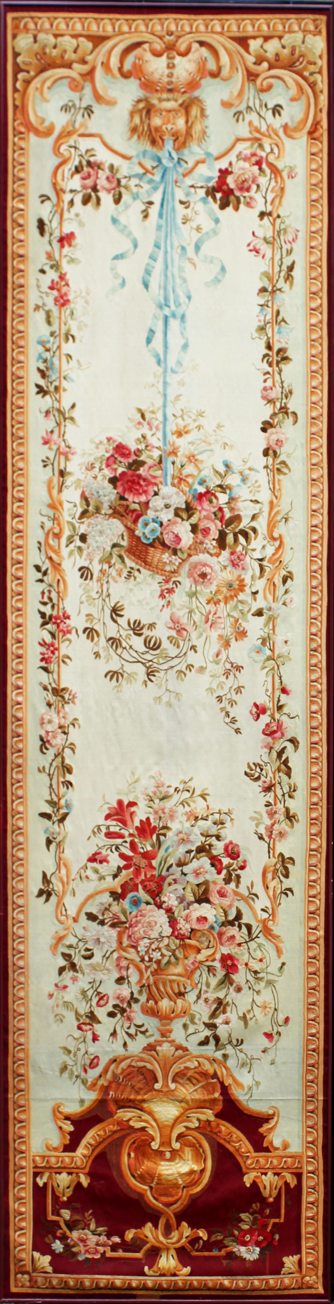 A GOOD LARGE EARLY/MID 20TH CENTURY BRUSSELS NEEDLEWORK PANEL, cream ground, decoration with a