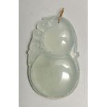 A GOLD TOP ICY JADE PENDANT