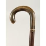 A HORN/ANTLER HANDLE WALKING STICK 3ft long