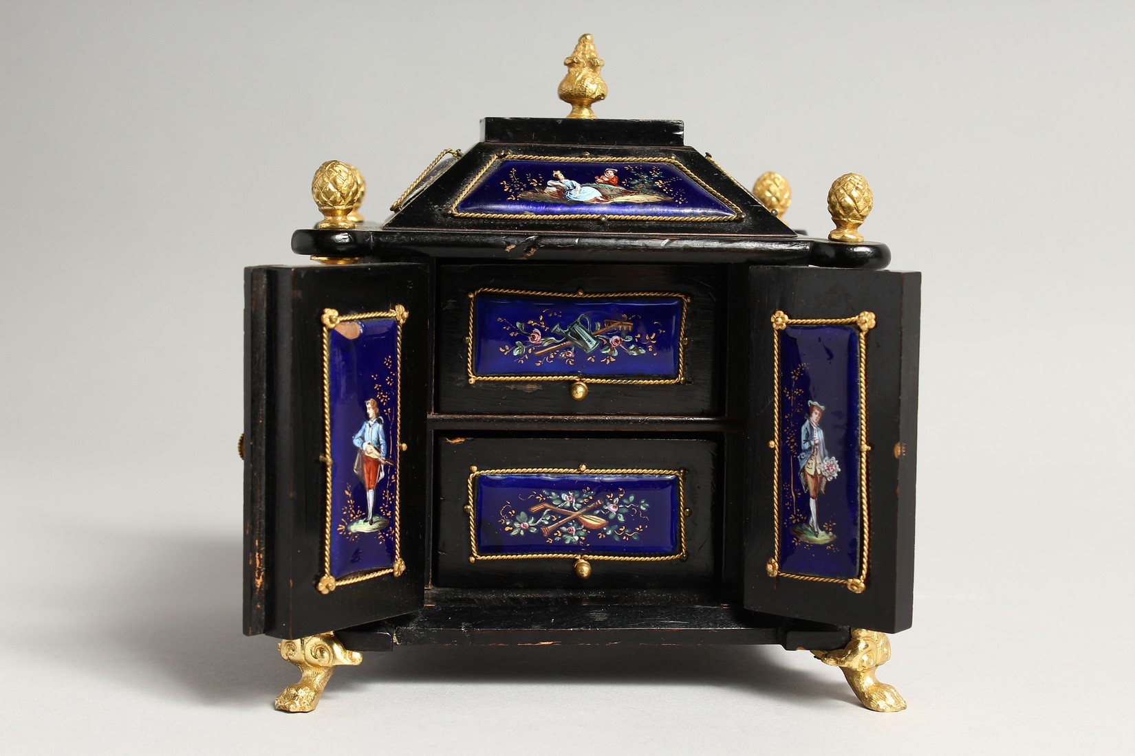 A VERY GOOD 19TH CENTURY LIMOGES CASKET with painted enamel panel, the door opening to reveal 2 - Image 2 of 7