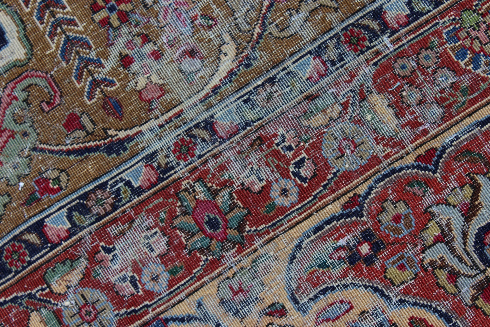 A LARGE PERSIAN TABRIZ CARPET, pale green ground with all over stylised floral decoration within a - Image 5 of 5