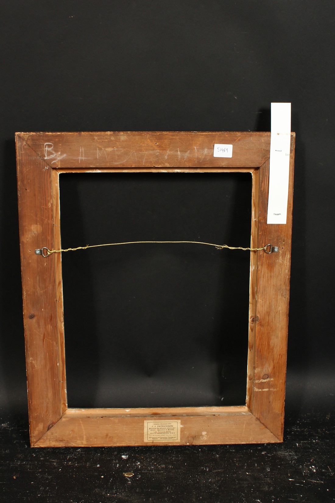 An early 20th century composition frame, rebate size 14 x 18 , 35.5cm x 45.5cm. - Image 3 of 3