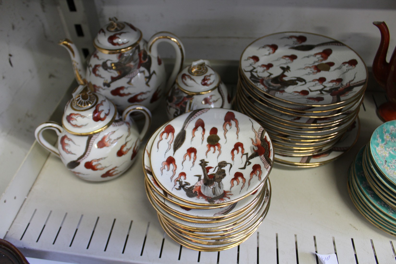 A shelf of oriental china. - Image 3 of 3