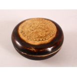 A CHINESE YUAN STYLE POTTERY BOX AND COVER, 9cm diameter.