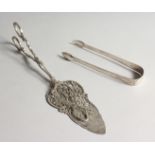 A SILVER CAKE SLICE AND A SILVER CAKE TONGS