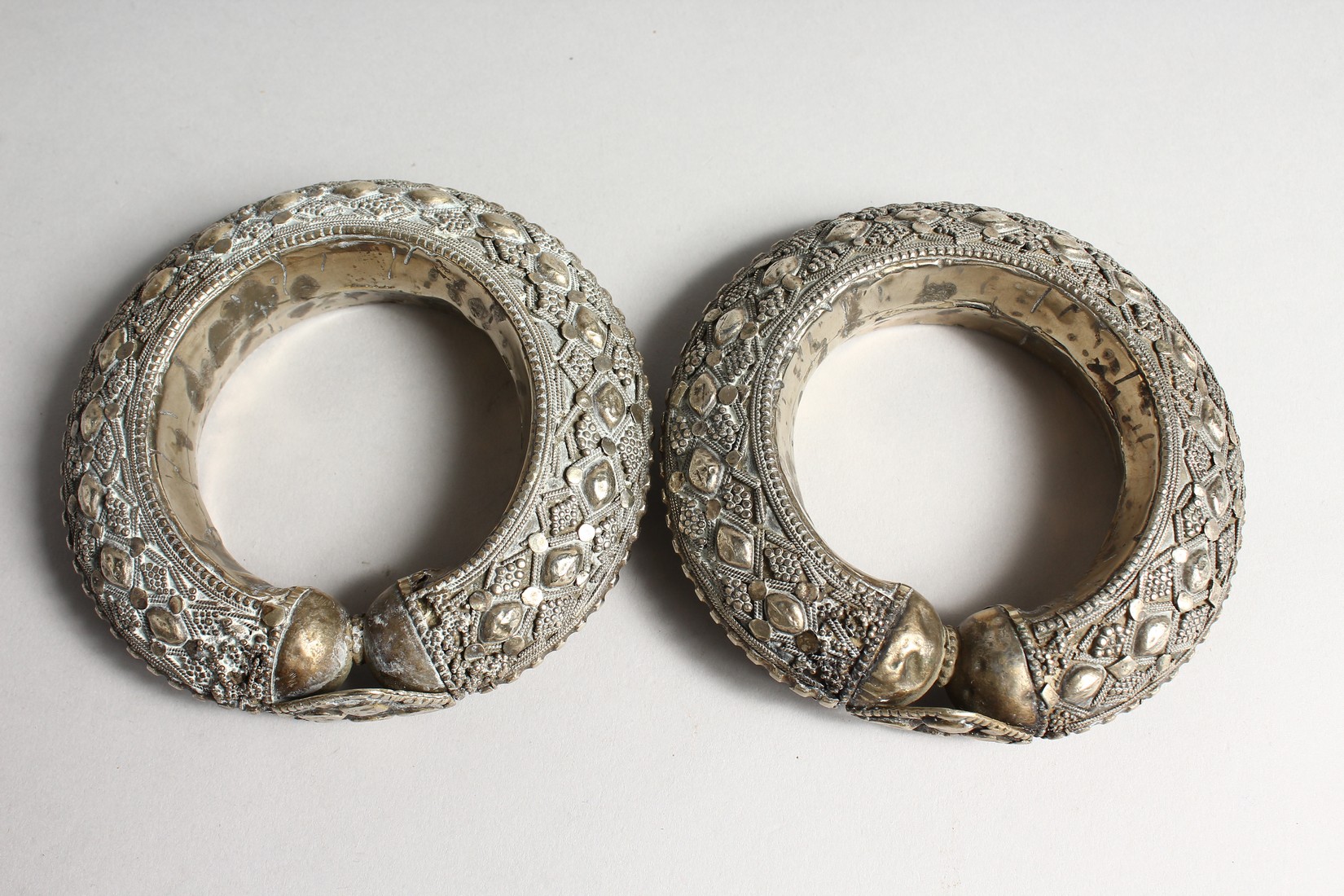 TWO LARGE ISLAMIC SILVER BANGLES - Image 3 of 3
