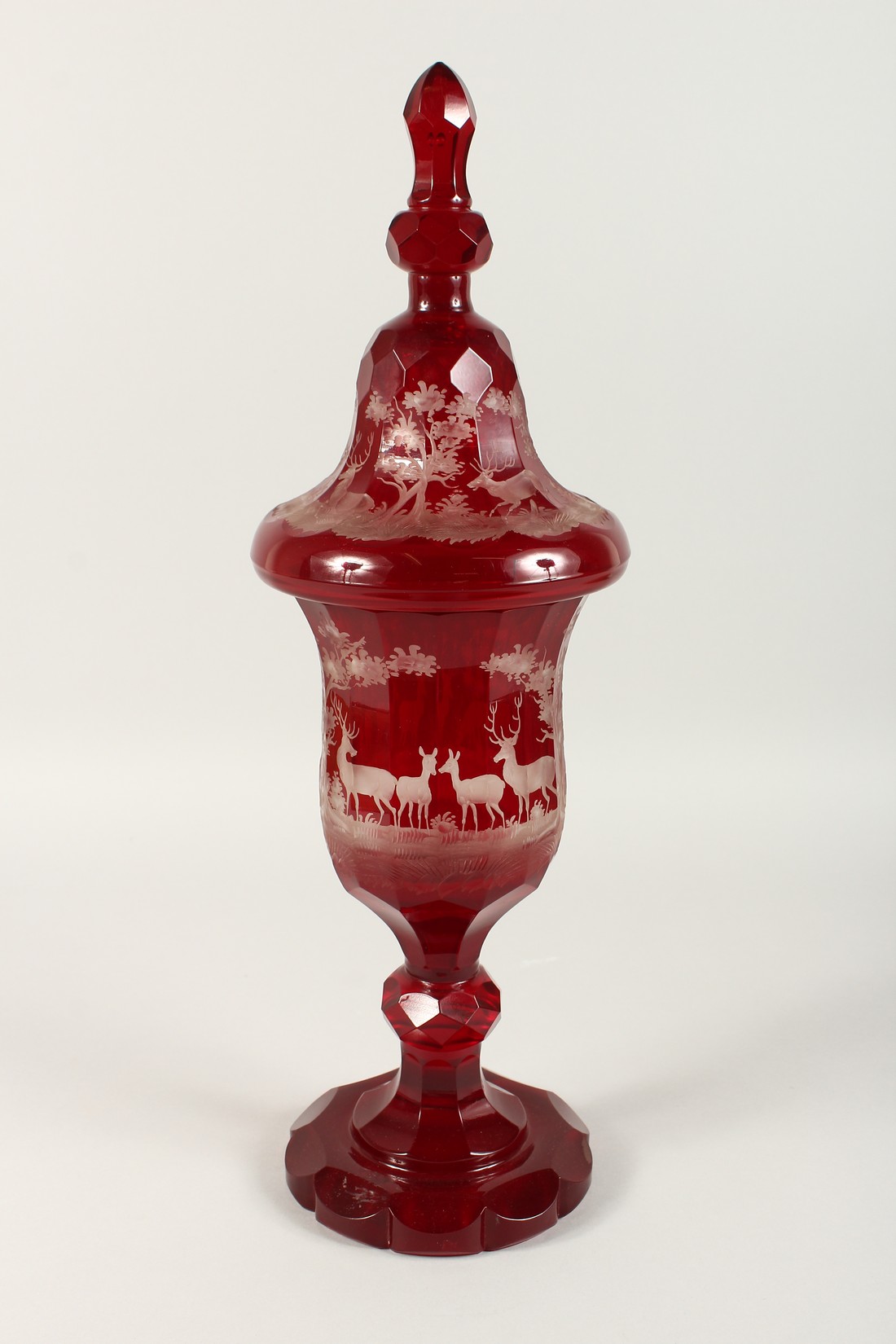 A SUPERB LARGE VICTORIAN BOHEMIAN RUBY GOBLET AND COVER etched with deer in a landscape. 20ins - Image 7 of 14