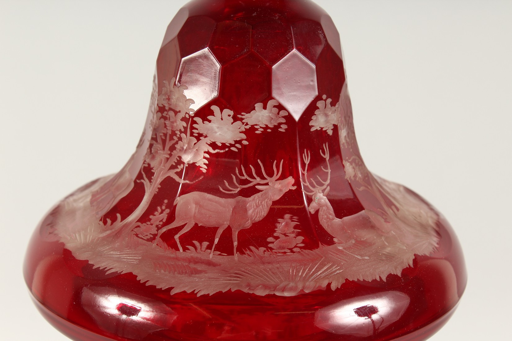 A SUPERB LARGE VICTORIAN BOHEMIAN RUBY GOBLET AND COVER etched with deer in a landscape. 20ins - Image 6 of 14