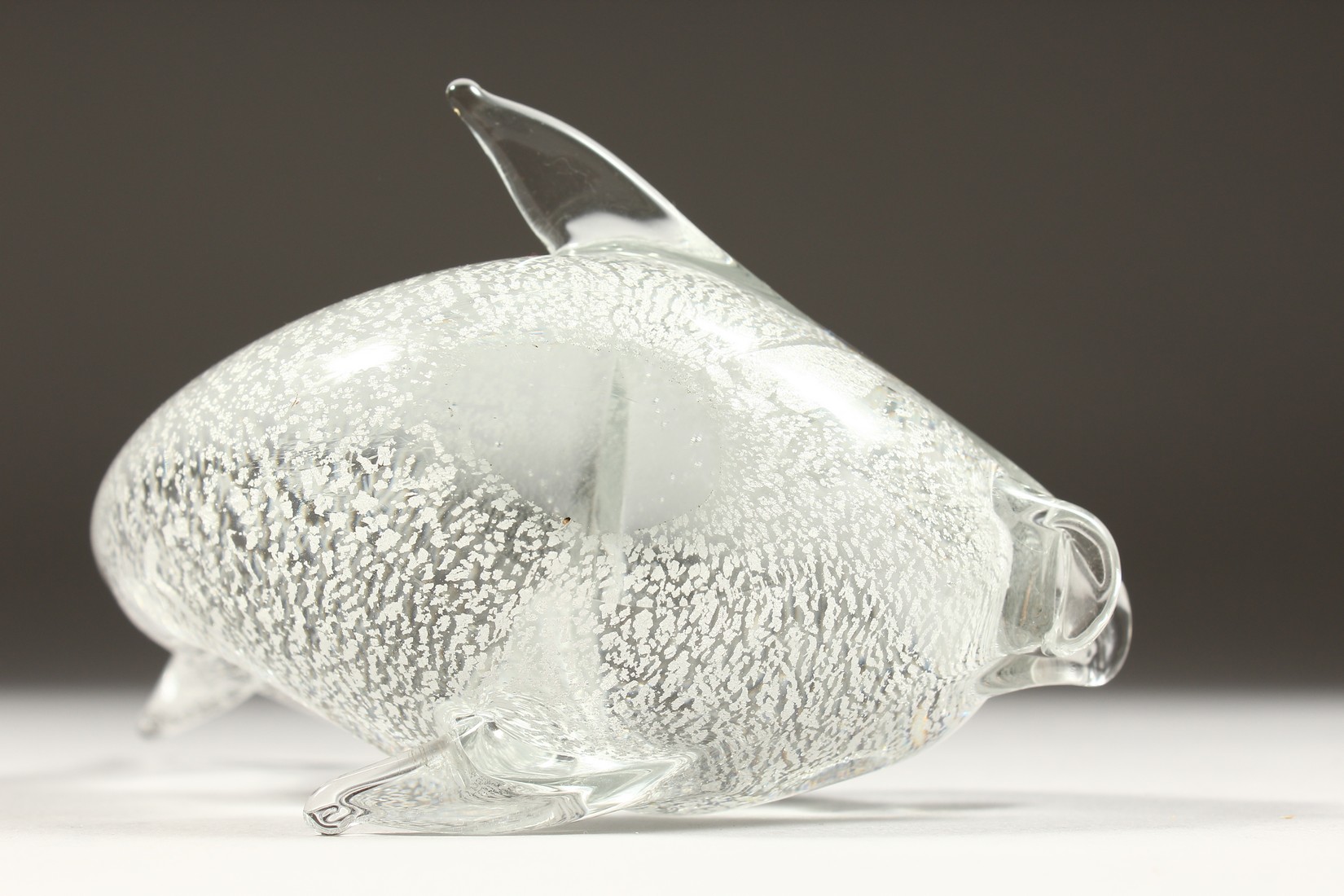 A SPECKLED GLASS DOLPHIN 6ins high. - Image 6 of 6