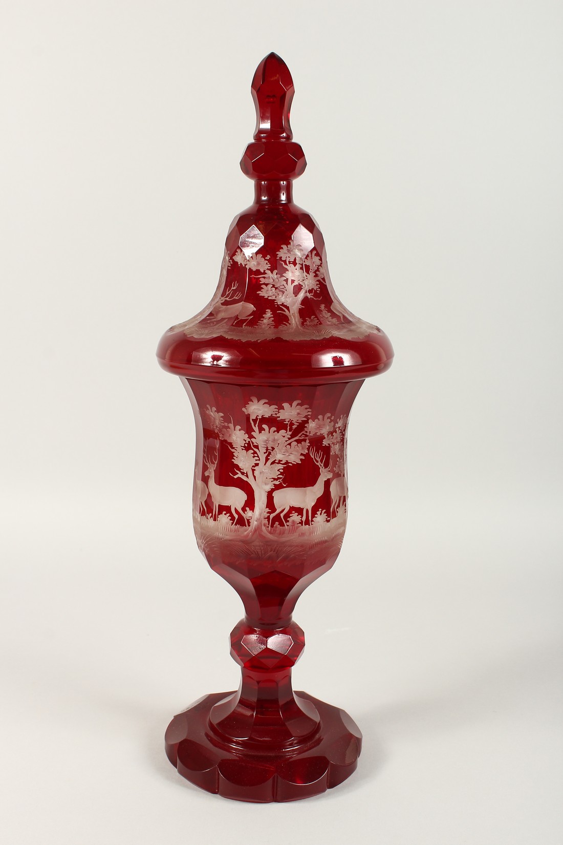 A SUPERB LARGE VICTORIAN BOHEMIAN RUBY GOBLET AND COVER etched with deer in a landscape. 20ins - Image 10 of 14