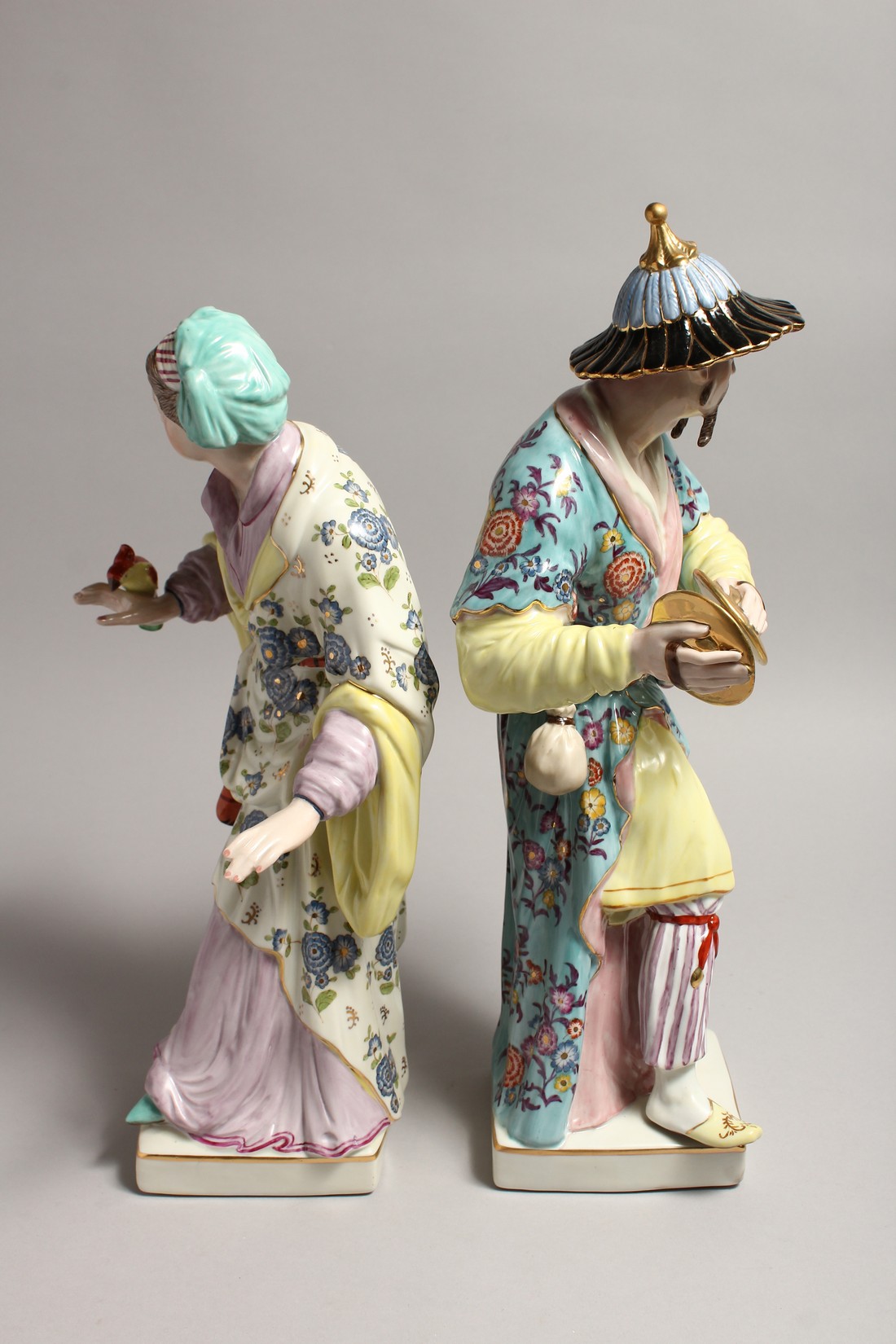 A PAIR OF PORCELAIN FIGURES OF A CHINESE MAN AND WOMAN ON SQUARE BASES 15ins high - Image 4 of 8