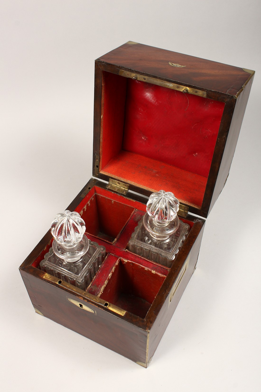 A GOOD REGENCY MAHOGANY SQUARE DECANTER BOX with brass edges and only two decanter stoppers. 8ins. - Image 7 of 8