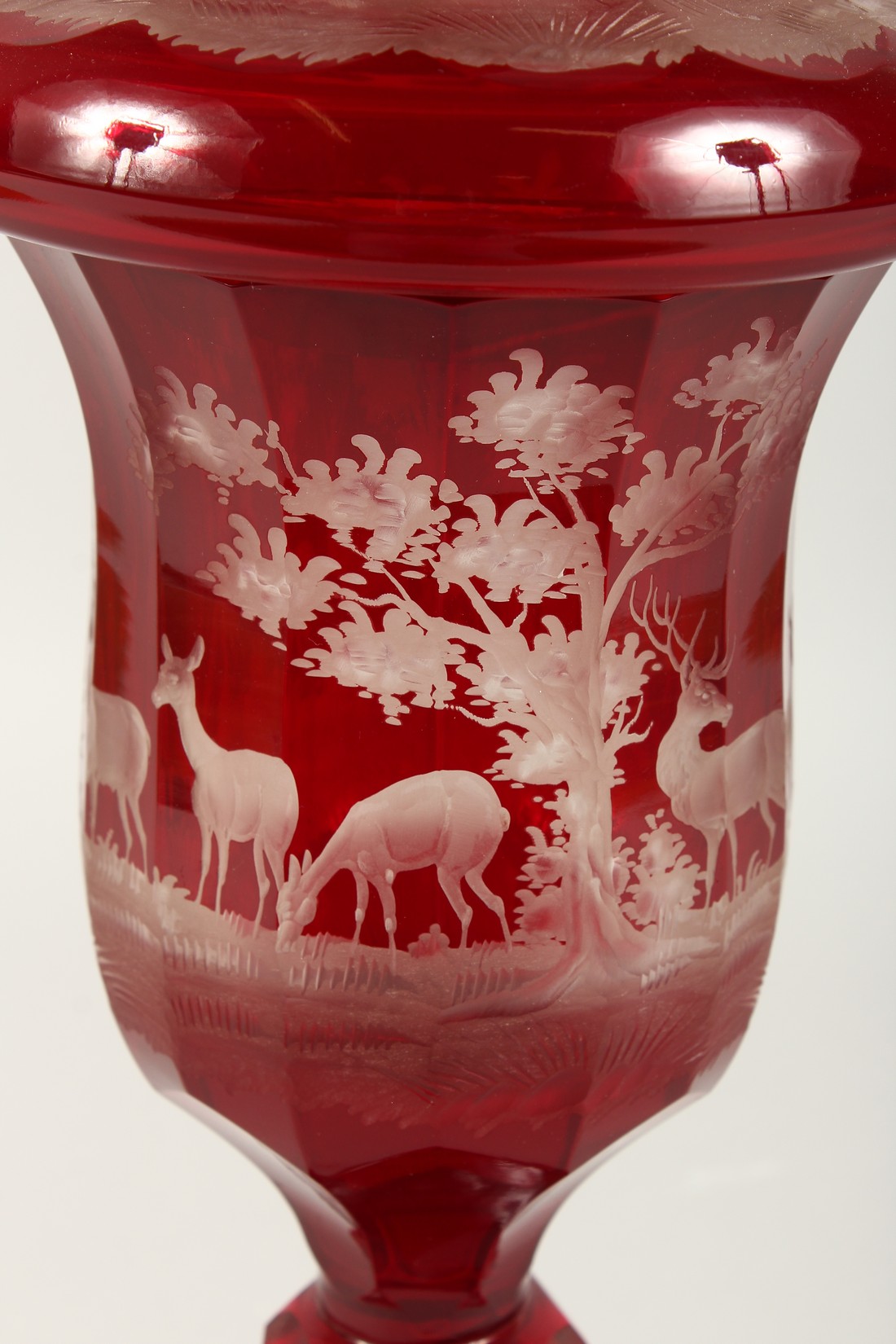 A SUPERB LARGE VICTORIAN BOHEMIAN RUBY GOBLET AND COVER etched with deer in a landscape. 20ins - Image 5 of 14