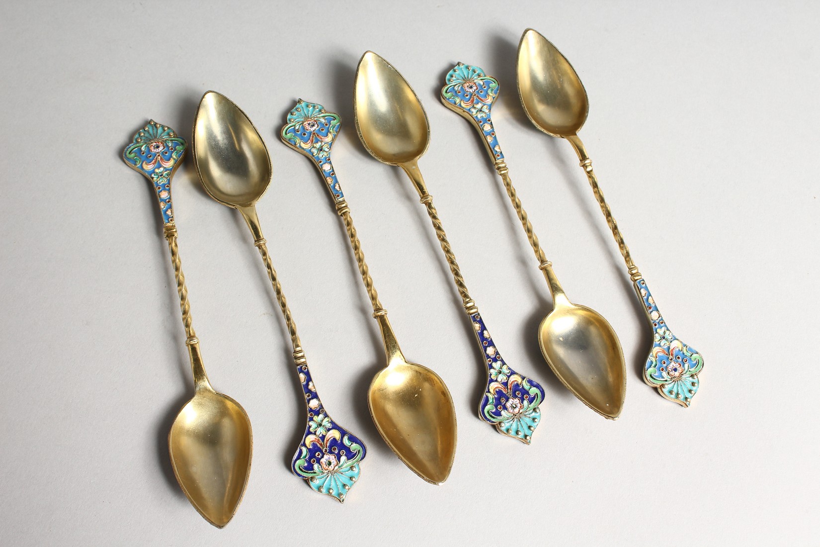 A SET OF SIX RUSSIAN SILVER AND ENAMEL SPOONS Stamped '84' 7ozs. - Image 3 of 3