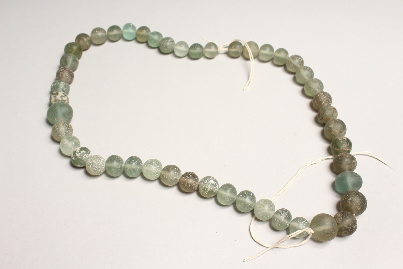 A SHIPWRECK GLASS BEAD NECKLACE - Image 2 of 3
