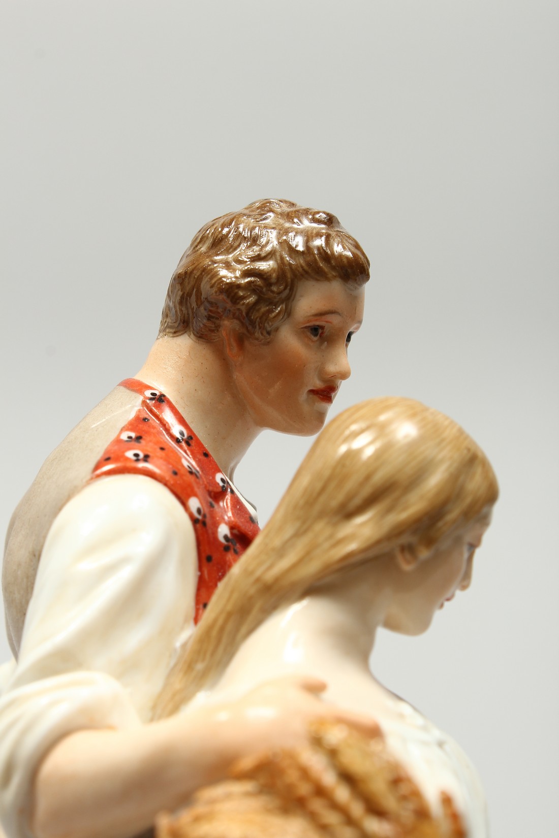 A GOOD MEISSEN PORCELAIN GROUP DEPICTING HARVEST, a pair of standing figures, a man beside a woman - Image 6 of 11