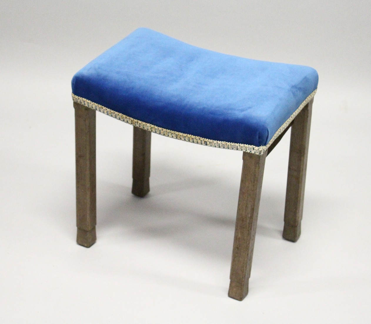 A GEORGE VI CORONATION STOOL with blue velvet seat by B North & Son. 1ft 8ins high, 1ft 3ins deep
