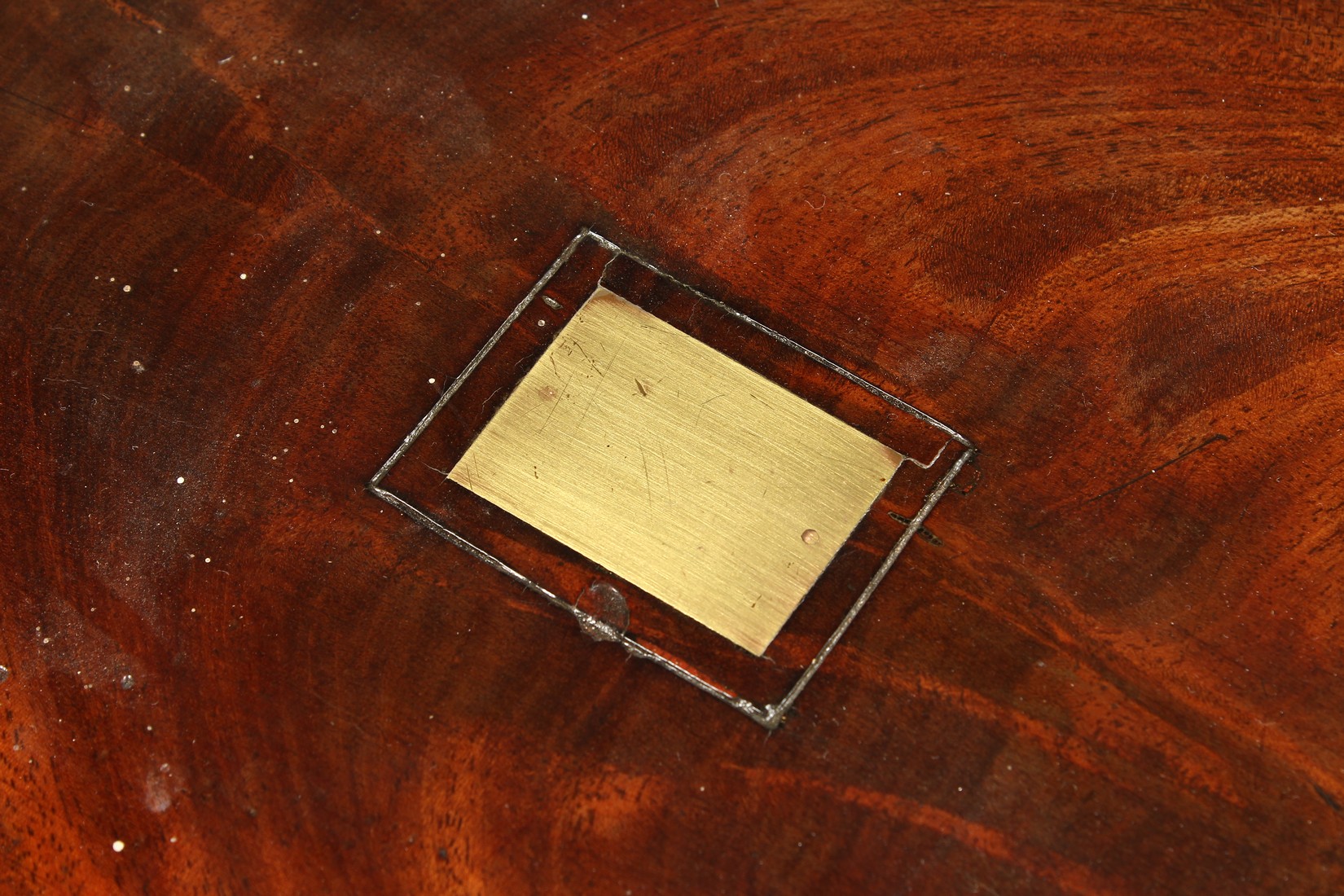 A GOOD REGENCY MAHOGANY SQUARE DECANTER BOX with brass edges and only two decanter stoppers. 8ins. - Image 6 of 8