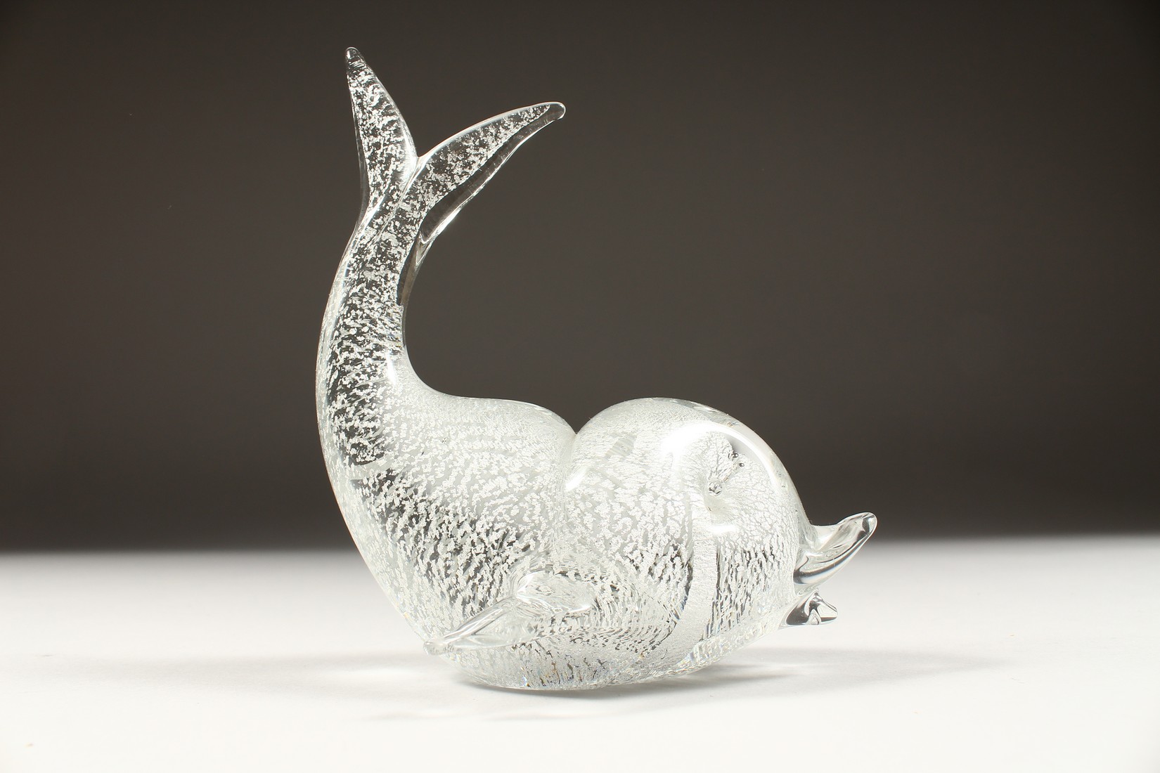 A SPECKLED GLASS DOLPHIN 6ins high. - Image 2 of 6