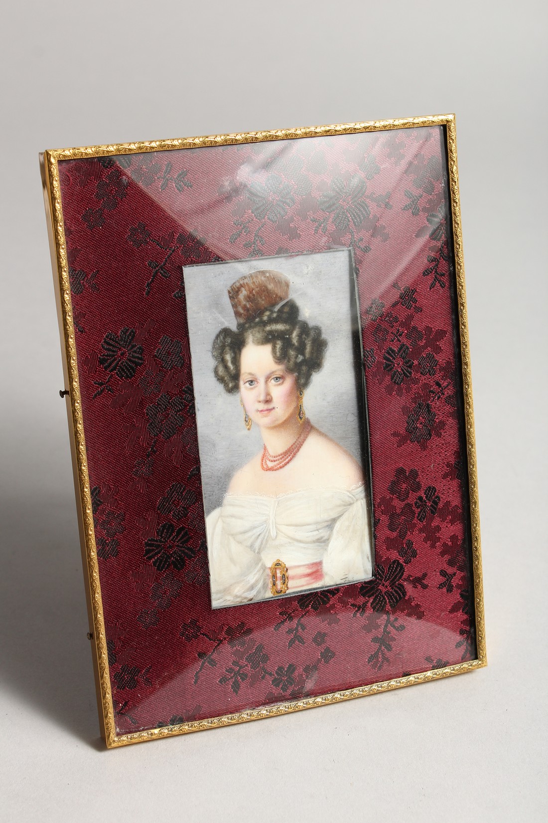 A MINIATURE OF A YOUNG LADY 4ins x 2ins in a folding frame - Image 2 of 4