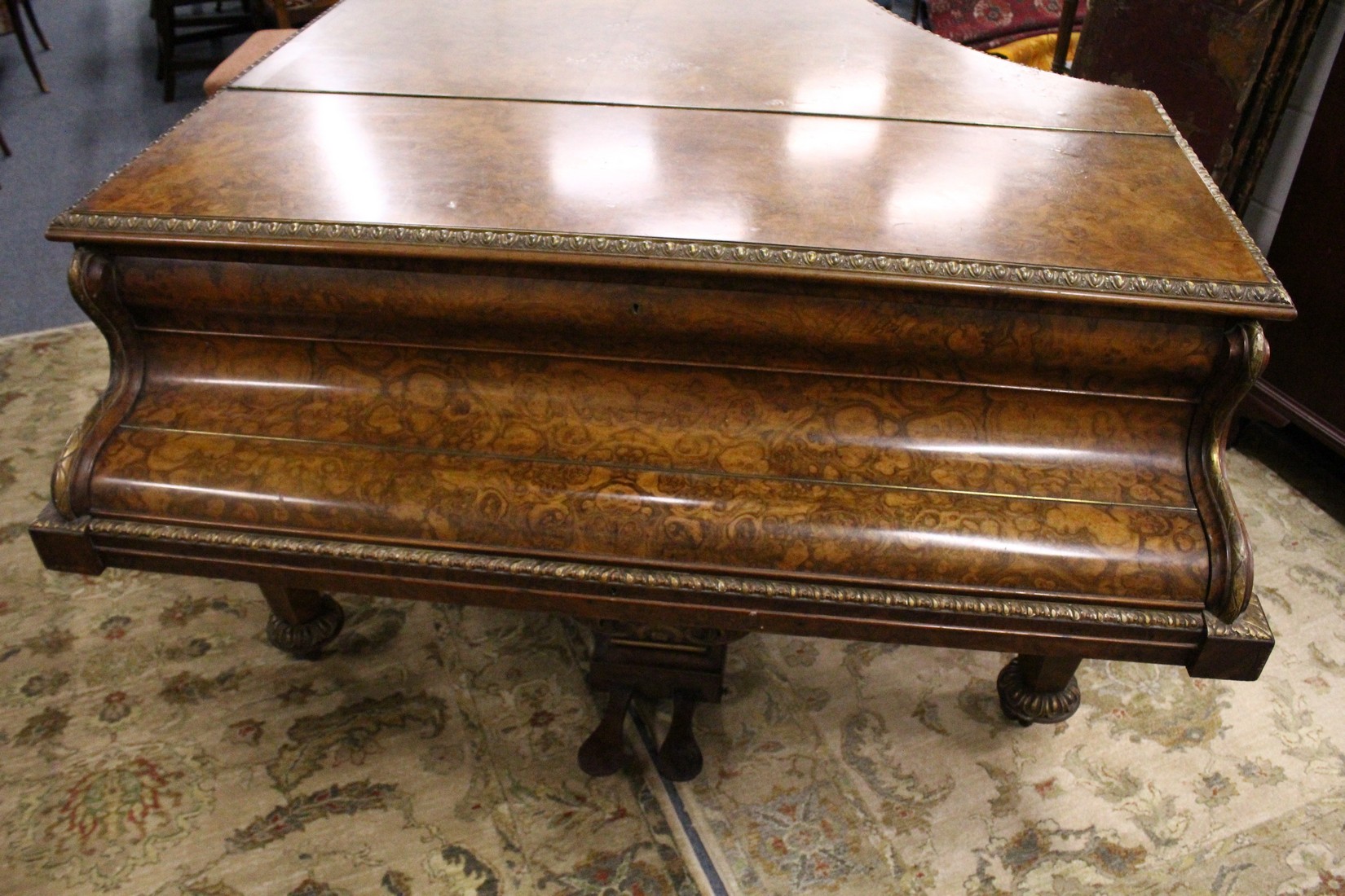 JOHN BROADWOOD & SONS, A good late 19th Centruy figured walnut Grand Piano, on turned and tapering - Image 5 of 19