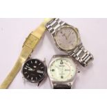 A gent's circular wristwatch and three others.
