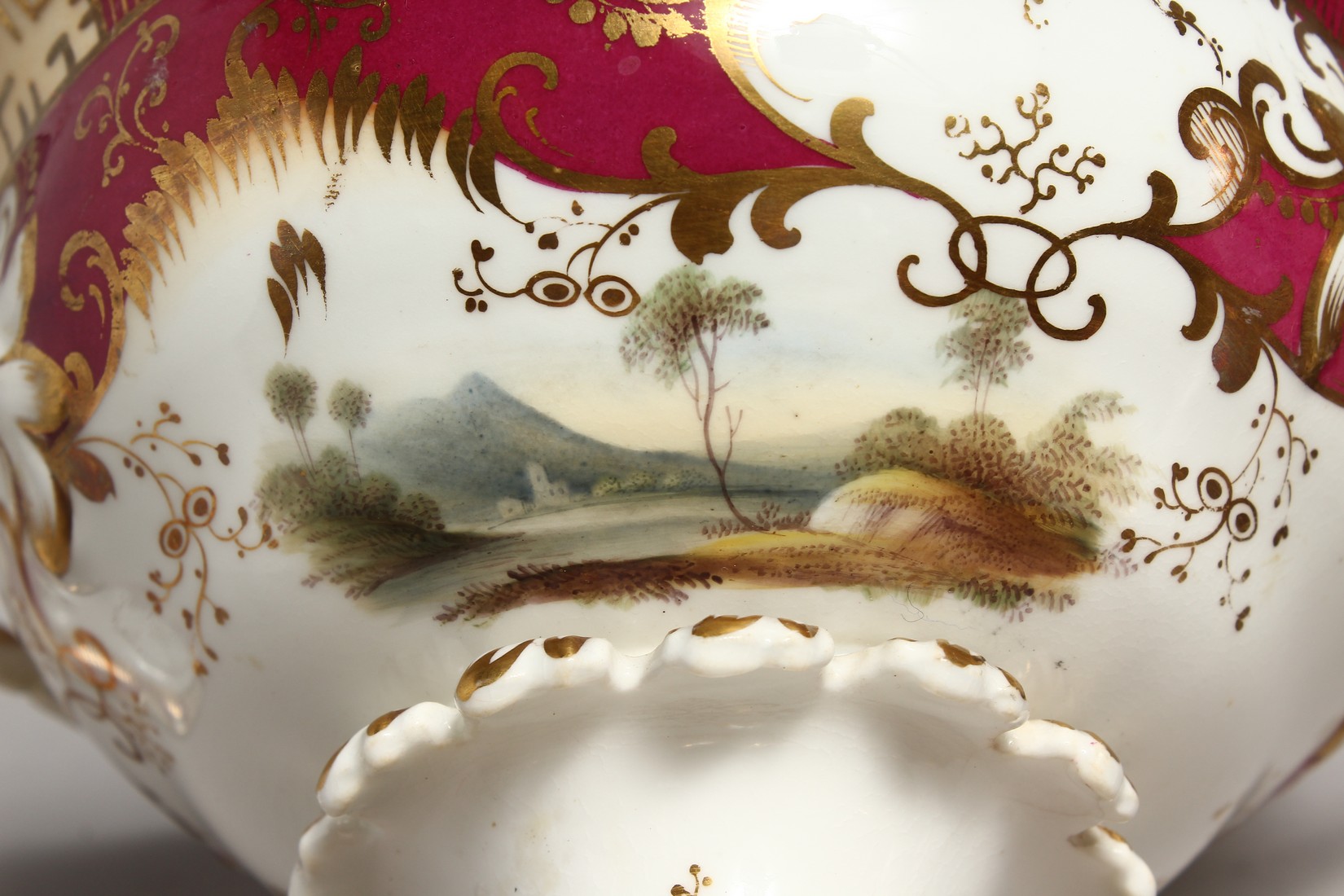 A PAIR OF COALPORT TWO HANDLED BOWLS AND COVERS 6ins high Murray Pollinger Collecction. - Image 12 of 18