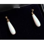 A PAIR OF 9CT GOLD TEARDROP OPAL DROP EAR RINGS