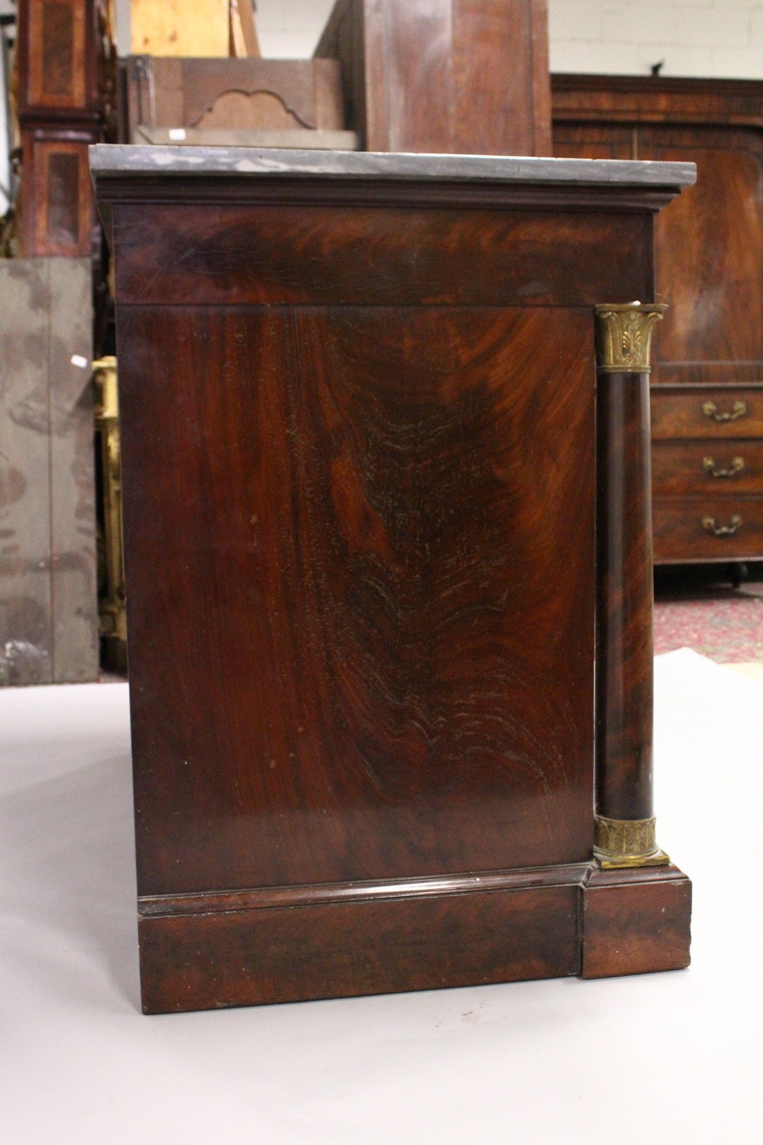 A GOOD 19TH CENTURY FRENCH MAHOGANY, ORMOLU AND MARBLE COMMODE, with a grey veined rectangular - Image 12 of 18