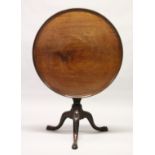 A GEORGIAN MAHOGANY CIRCULAR TRAY TOP TRIPOD TABLE with bird cage support 2ft 6ins wide