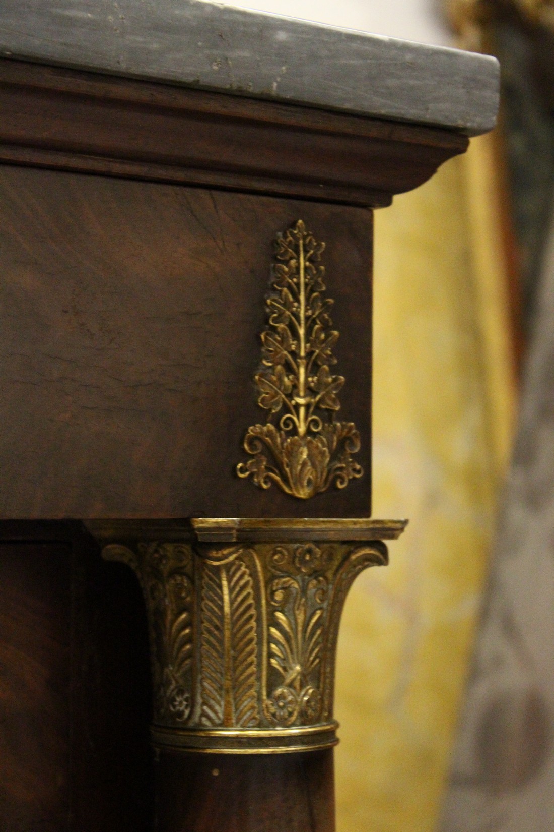 A GOOD 19TH CENTURY FRENCH MAHOGANY, ORMOLU AND MARBLE COMMODE, with a grey veined rectangular - Image 6 of 18