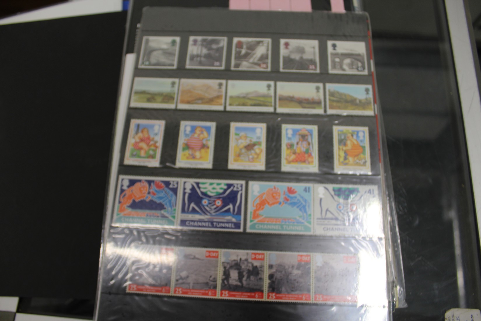 Stamps, a blue folder containing numerous pages of mint Decimal GB and year packs. - Bild 6 aus 7