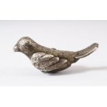 A SMALL METAL BIRD FINIAL, possibly silver, 5.5cm.