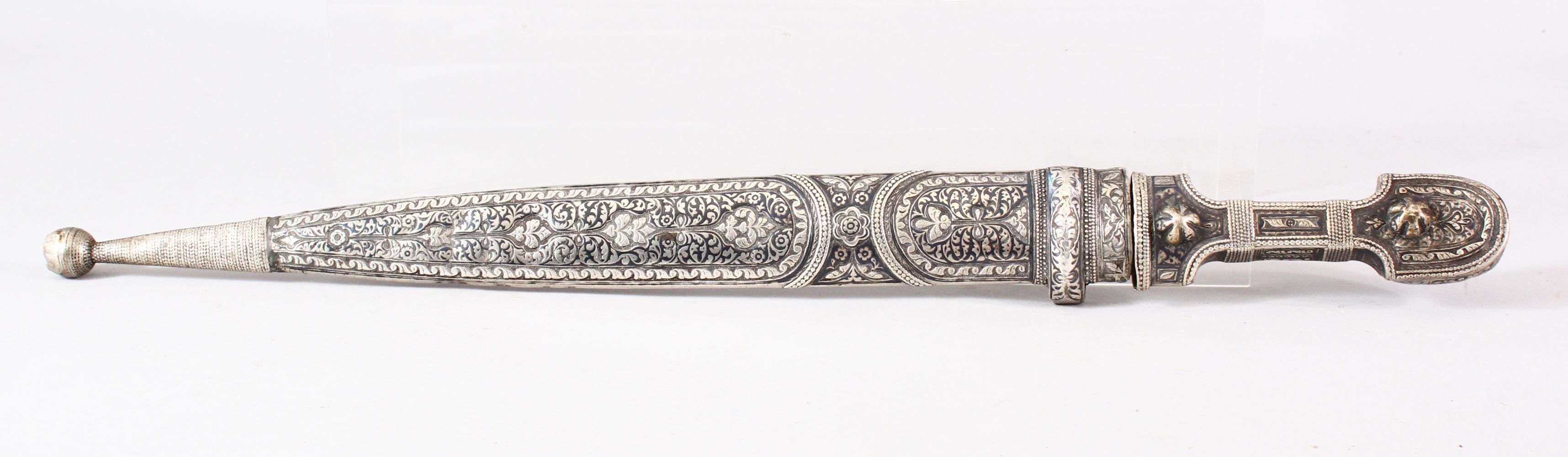 A 19TH CENTURY KINDJAL DAGGER and scabbard, 47.5cm long.