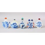 A MIXED LOT OF 5 CHINESE BLUE & WHITE PORCELAIN SNUFF BOTTLES - each with a varied subject, peach