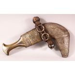 A FINE 19TH CENTURY YEMEN SILVER MOUNTED HORN HANDLED JAMBIYA DAGGER, overall length 30cm.