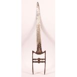 A 17TH CENTURY INDIAN SILVER INLAID IRON KATAR DAGGER, with silver inlaid decoration to the hilt,