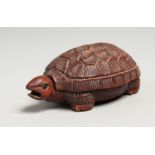 A SMALL JAPANESE CARVED WOOD TURTLE BOX Signed, 5ins long.