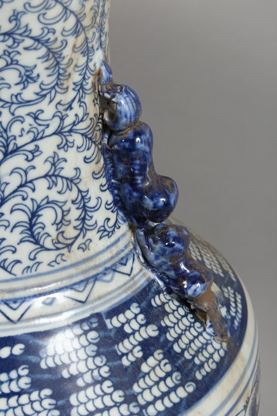 A PAIR OF CHINESE BLUE AND WHITE VASES. 23ins high. - Image 4 of 7