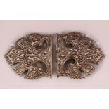 A 19TH CENTURY GOLD & SILVER INLAID NIELLO BELT BUCKLE - inlaid in silver with floral motif with