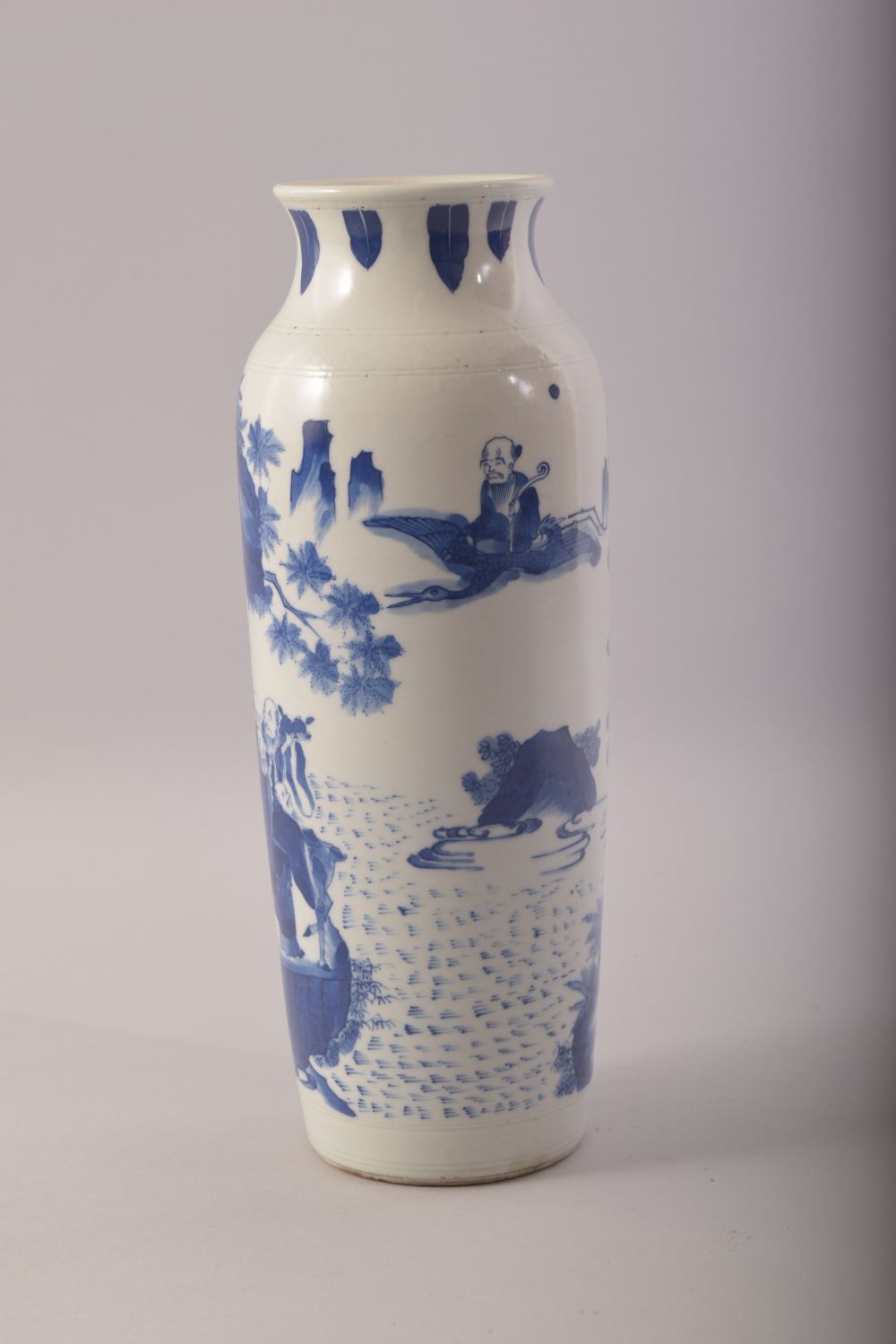 A GOOD CHINESE BLUE AND WHITE PORCELAIN IMMORTAL VASE, decorated with scenes of immortal figures - Image 2 of 6